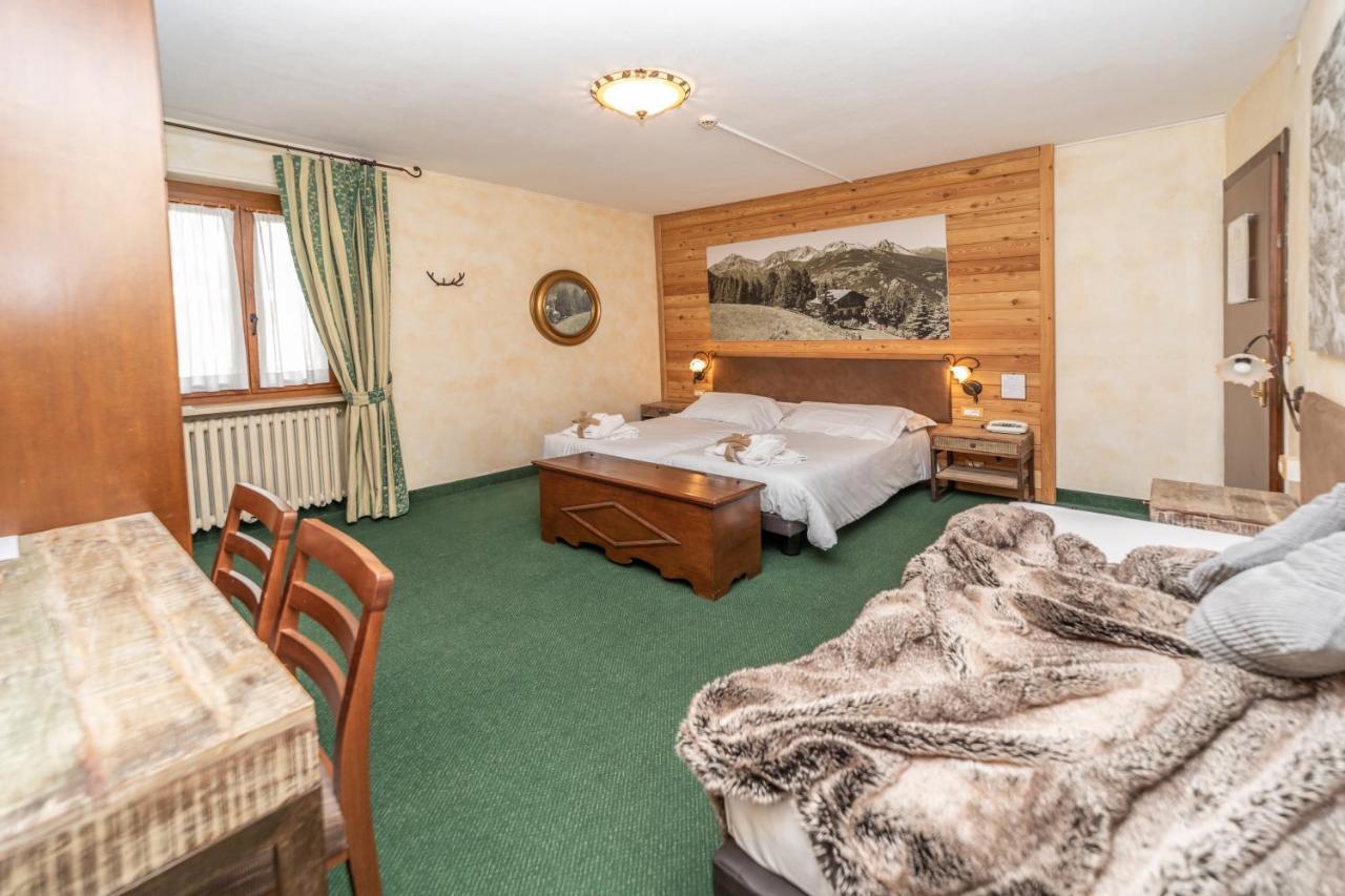 Hotel Gran Baita Oulx Eksteriør bilde